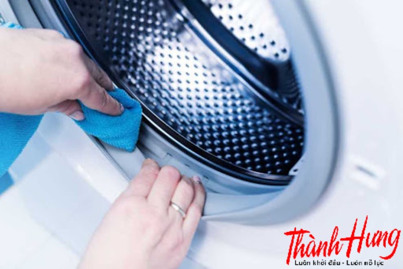 Vì sao nên vệ sinh máy giặt thường xuyên Vì sao nên vệ sinh máy giặt thường xuyên