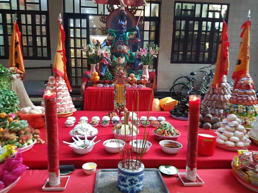 Một số lưu ý cần biết khi làm lễ khấn chuyển văn phòng Một số lưu ý cần biết khi làm lễ khấn chuyển văn phòng